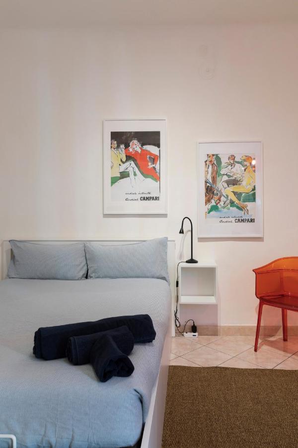 Xenia Apartments - Stylish Colorful Apt- Upbeat & Well-Connected Area Милан Экстерьер фото